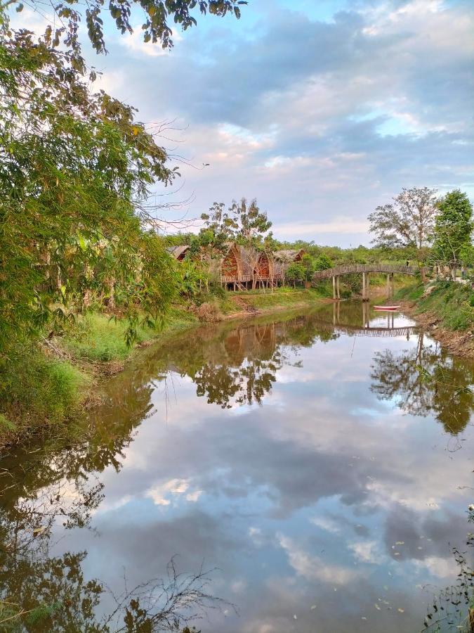 Rice Straw Green Lodge- Resort Quan Tom Экстерьер фото