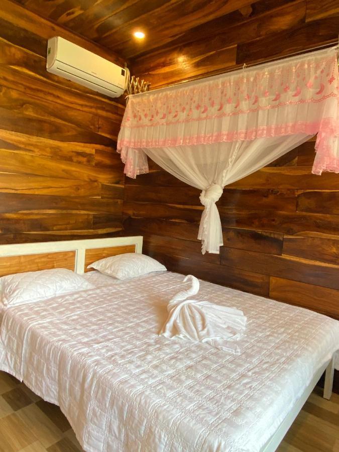 Rice Straw Green Lodge- Resort Quan Tom Экстерьер фото